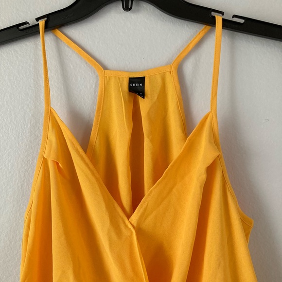 Shein Sleeveless Twist Front Wrap Cami Tank Top with Spaghetti Strap Size M - Picture 3 of 5